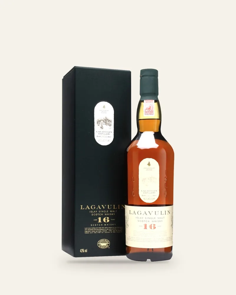 Botella de Lagavulin 16 años